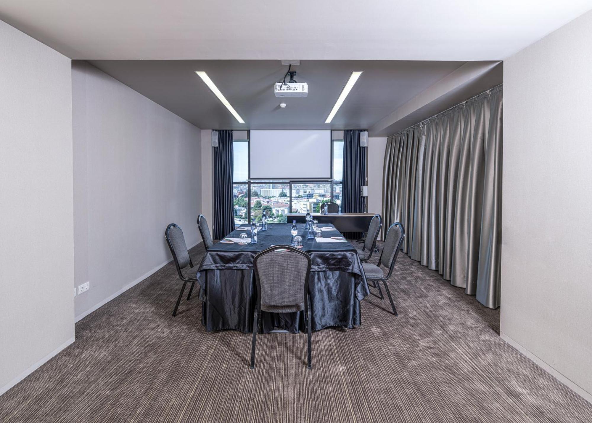 メリア ブラガ ホテル ＆ スパ エクステリア 写真 Meeting room