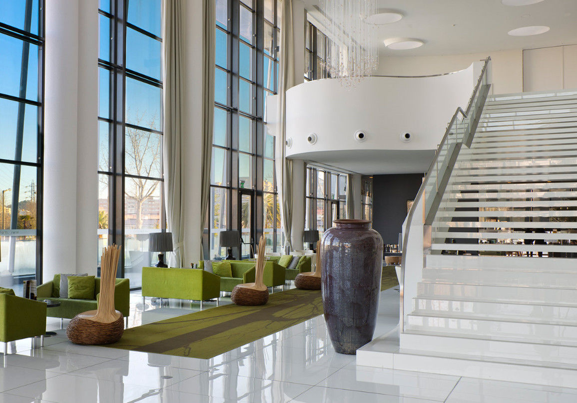 メリア ブラガ ホテル ＆ スパ エクステリア 写真 The lobby of the hotel